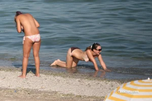 11-doggy-shooting-mobile-004