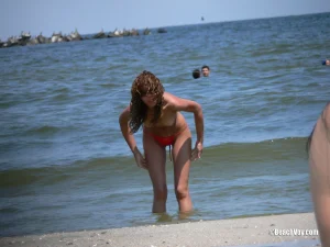 06-orange-black-bikini-008