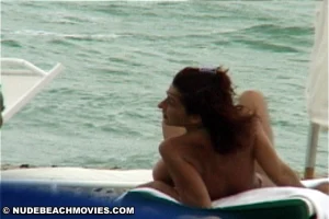 10-nude-girl-beach-movies-216