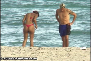 19-nude-girl-beach-movies-240